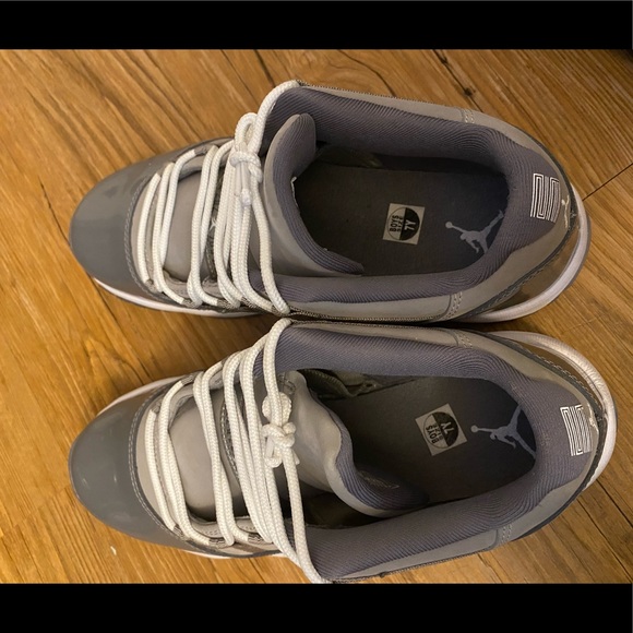 Jordan 11 - Picture 4 of 4